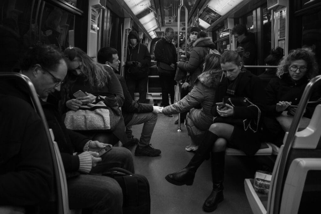 productively use your screen time for mental health